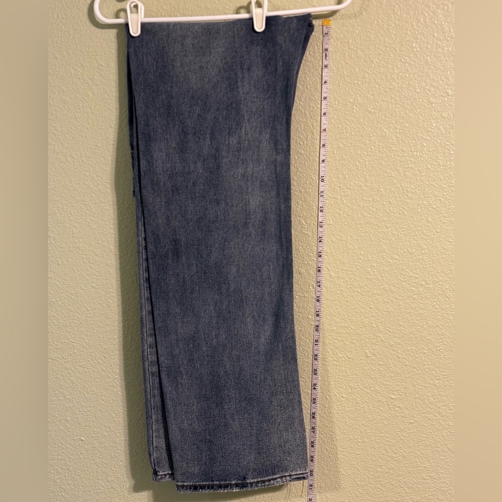 SHEIN Distressed Blue Straight Jeans - Picture 4 of 5